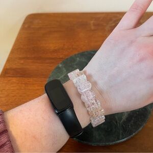 Quartz Stretchy Bracelet 7”